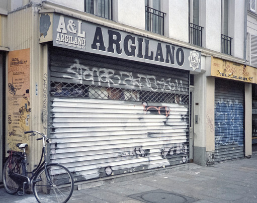 Paris le 11 en guerre contre le graffiti 02 - 511