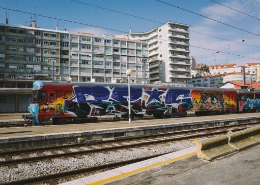 REIS Whole car, Portugal.  Photo: http://www.flickr.com/photos/sir_robin/